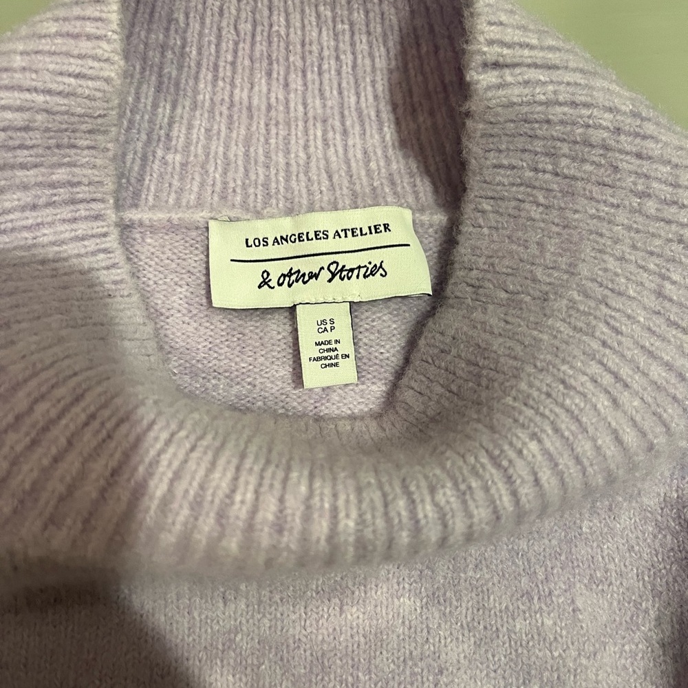 & Other Stories Soft Wool Lilac Turtleneck Sweater- Small - Picture 6 of 7